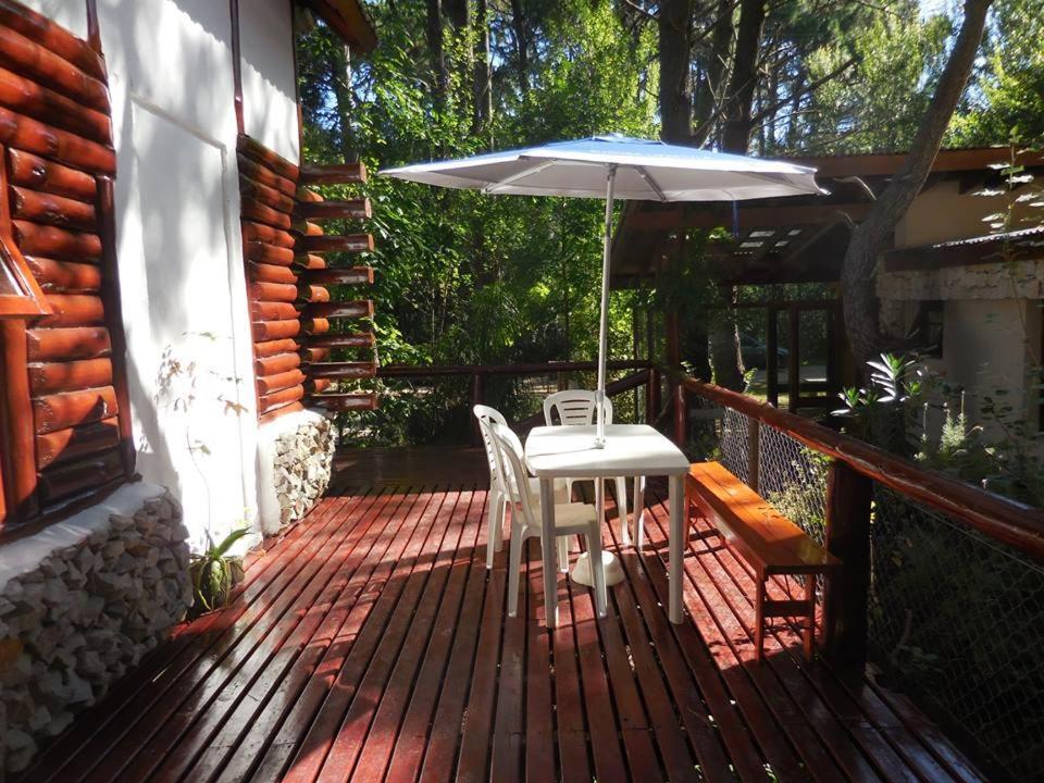 Cabanas Rupel A 3 Cuadras Del Mar Balneario Mar Azul Exterior photo